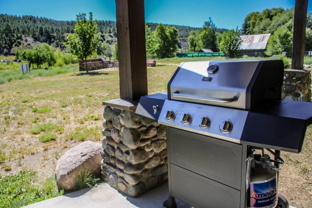 Luxury Riverfront Townhome Pagosa Springs Exterior foto